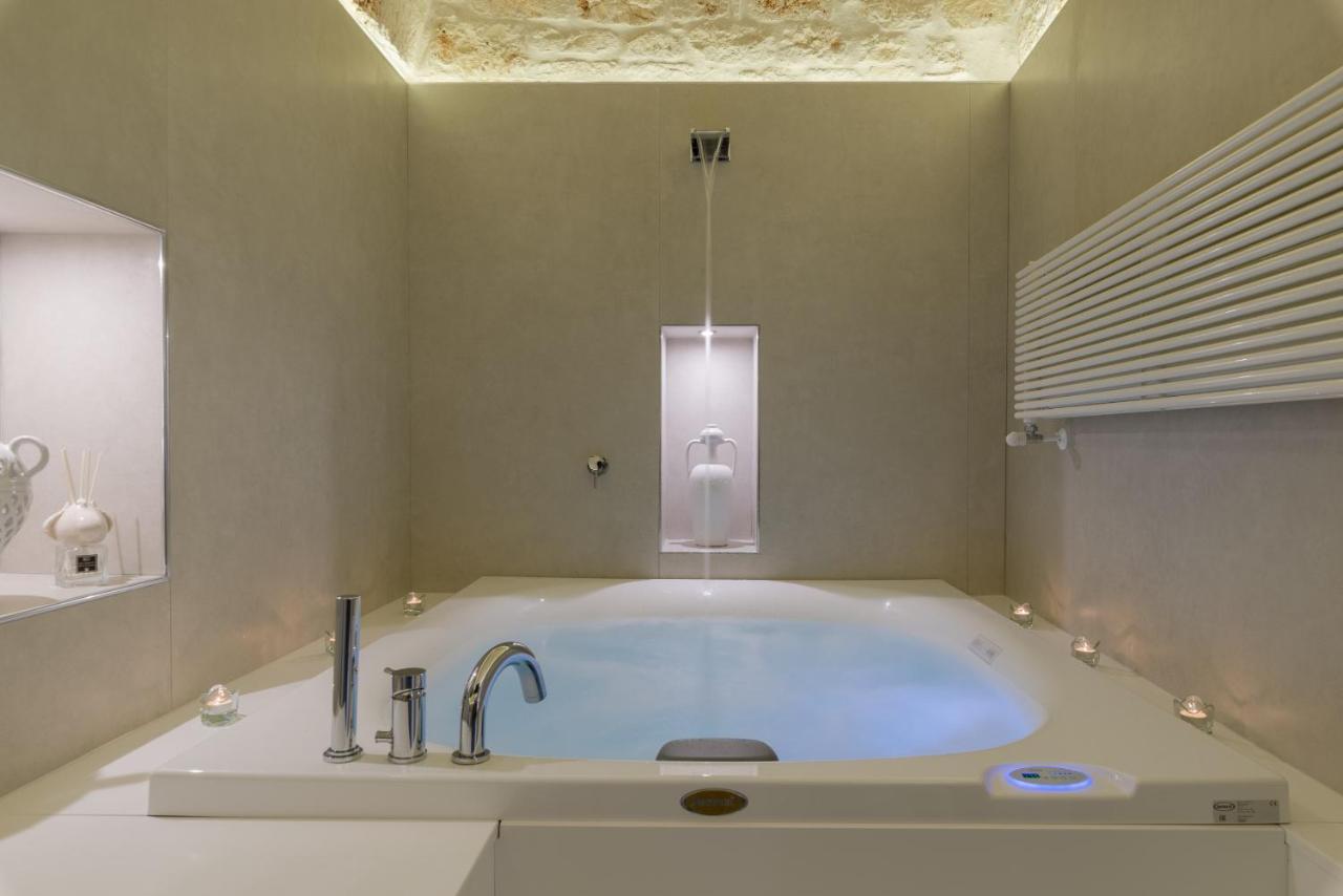 Pregiata Suite 25 Ostuni Exterior photo